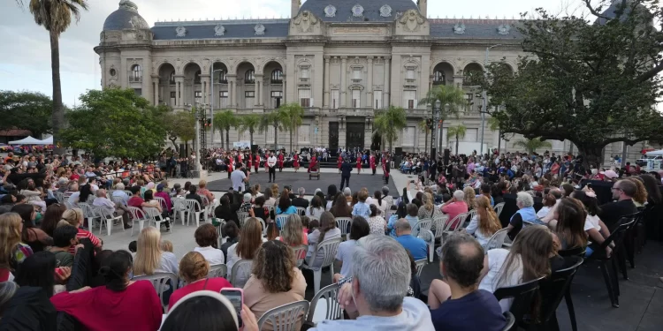 Santa Fe movió más de $ 34.704 millones durante este fin de semana largo