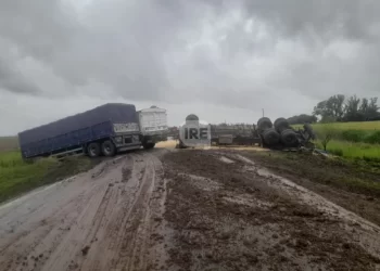 CORTE TOTAL EN RUTA 91 POR VUELCO DE UN CAMIÓN ENTRE TOTORAS Y SERODINO