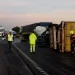 Corte en la autopista Rosario-Buenos Aires por un choque y vuelco de camiones 