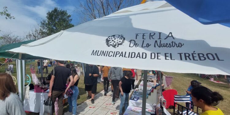 El 8 de diciembre llega a El Trébol la gran Feria de Navidad en Plaza San Martín