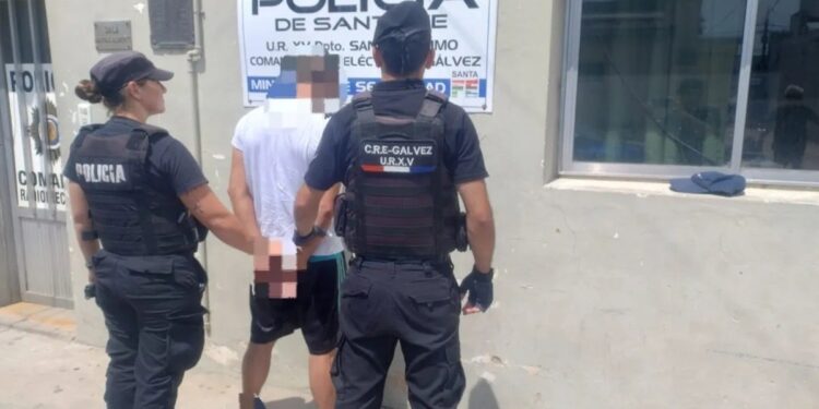 Gálvez: una mujer fue atacada por su expareja y está internada en terapia intensiva