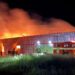 Devastador incendio de un galpón del ferrocarril anoche en Cañada Rosquín