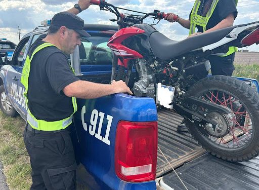 Operativo policial para desalentar picadas ilegales en Ruta 28S entre Las Parejas y Las Rosas