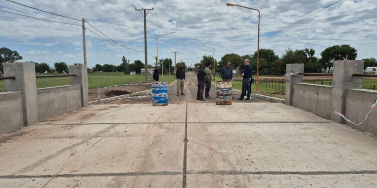 El Gobierno Provincial recupera un puente histórico en Salto Grande