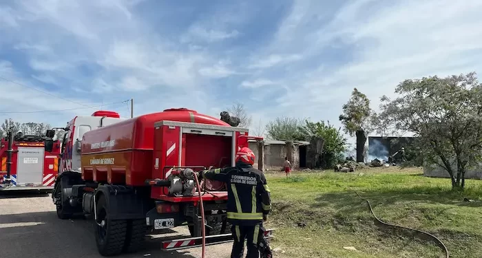 Incendio de una vivienda en Cañada de Gómez
