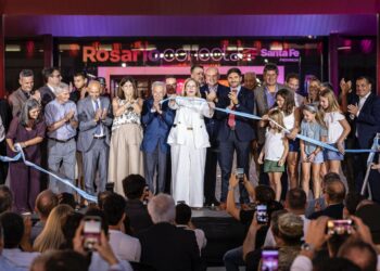 Inauguró el nuevo Aeropuerto de Rosario