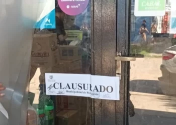 Clausuraron un supermercado por venta ilegal de pirotecnia en Reconquista