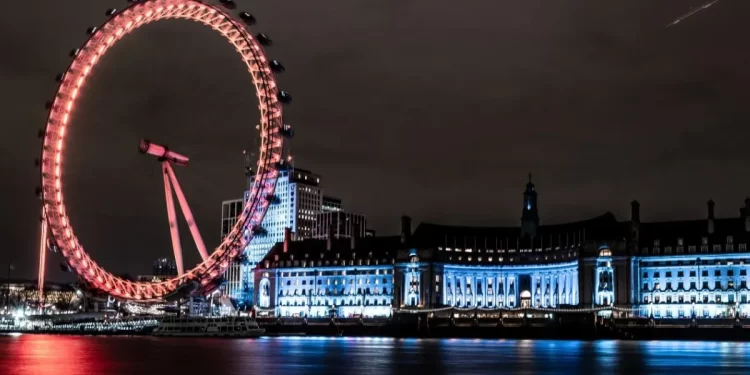 Santa Fe podría sumar una imponente Vuelta al Mundo, al estilo de Londres