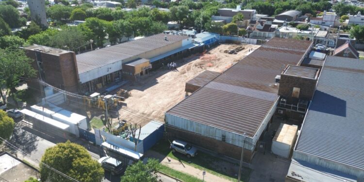 Villa Constitución: comenzaron las obras para renovar por completo el hospital «Juan E. Milich»