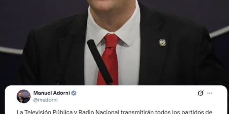 El jefe de Gabinete, Manuel Adorni, anunció que la TV Pública y Radio Nacional transmitirán todos los partidos de la Selección durante la Copa del Mundo 2026.