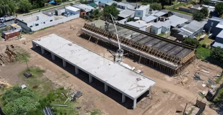 AVANZA LA CONSTRUCCIÓN DE LA ESCUELA TÉCNICA 712 EN TIMBÚES