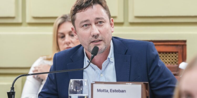 Esteban Motta anunció más de 2.600 millones de pesos en Obras Menores para el departamento durante 2026