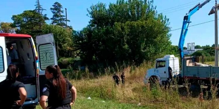 Trágico accidente laboral en Firmat: un trabajador murió electrocutado