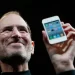 El 9 de enero de 2007, en Estados Unidos, Steve Jobs comunica el lanzamiento del iPhone.
