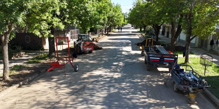 San Vicente amplía la red cloacal y mejora el saneamiento urbano