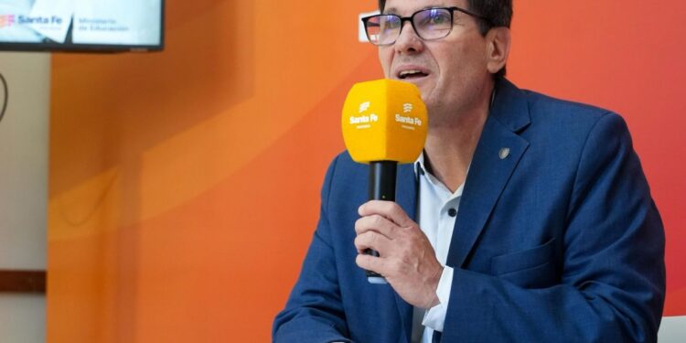 Goity: “Santa Fe tendrá uno de los mejores sueldos docentes del país”