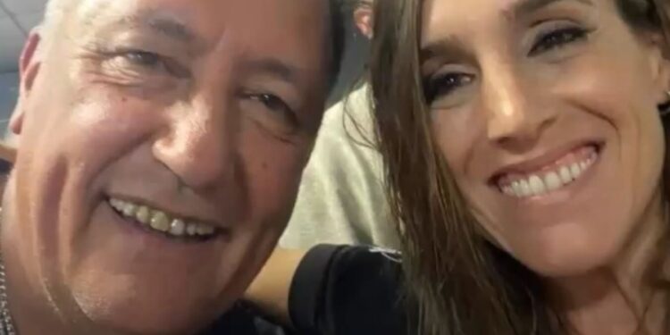 Marcelo Jara junto a la La Sole, que celebró los 30 años en Cosquín