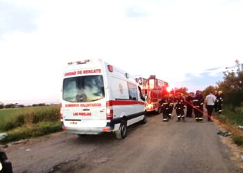 DOS OPERARIOS DESCOMPENSADOS EN UNA CAMARA DE INSPECCION DE LAS CLOACAS EN LA CIUDAD DE LAS PAREJAS