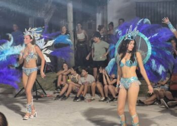 Espectacular cierre en Salto Grande de los Carnavales Catereté con una quinta noche inolvidable