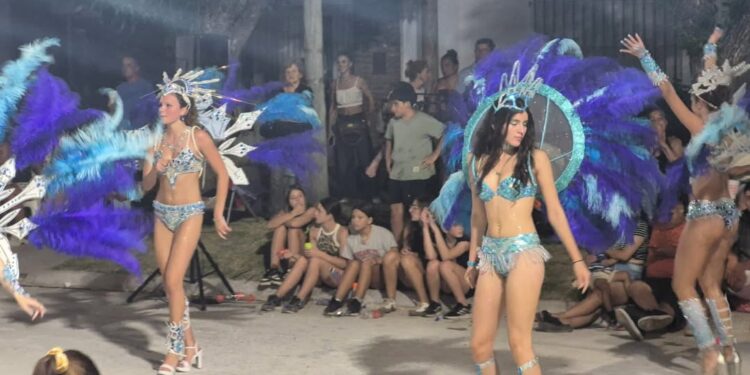 Espectacular cierre en Salto Grande de los Carnavales Catereté con una quinta noche inolvidable