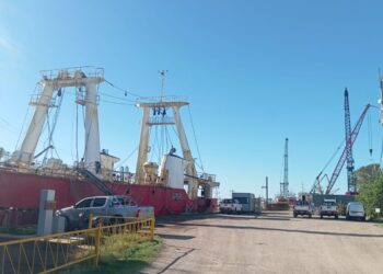 Paro total en los puertos: la CGT y FEPA paralizan la actividad portuaria en todo el país