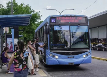 Desde el lunes aumenta el boleto de colectivo en Rosario a $1.720