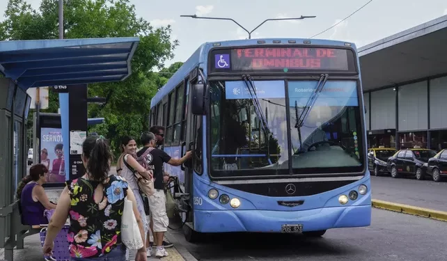 Desde el lunes aumenta el boleto de colectivo en Rosario a $1.720