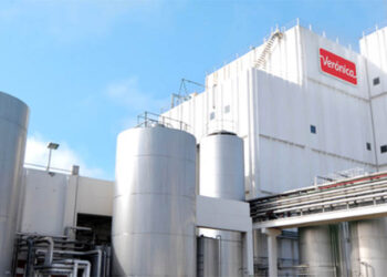 Provincia envía ayuda alimentaria para trabajadores de Lácteos Verónica en medio de la crisis laboral