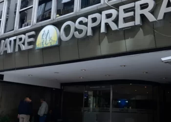 Tres meses internada con alta médica: la familia de Evelina Belén denuncia graves demoras de OSPRERA