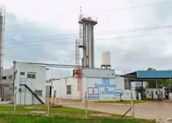Crisis en Sudamericana de Lácteos: evalúan salida cooperativa para sostener la planta