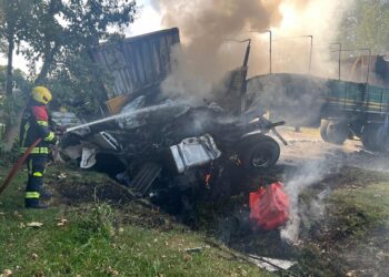 CHOQUE DE CAMIONES EN LA 33 Y RESCATE AÉREO