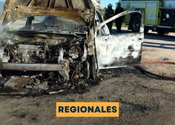 Se incendió un automóvil en el camino a La Boca de Monje