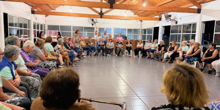 Brillante y glamoroso cierre de Actitud Verano en San Genaro