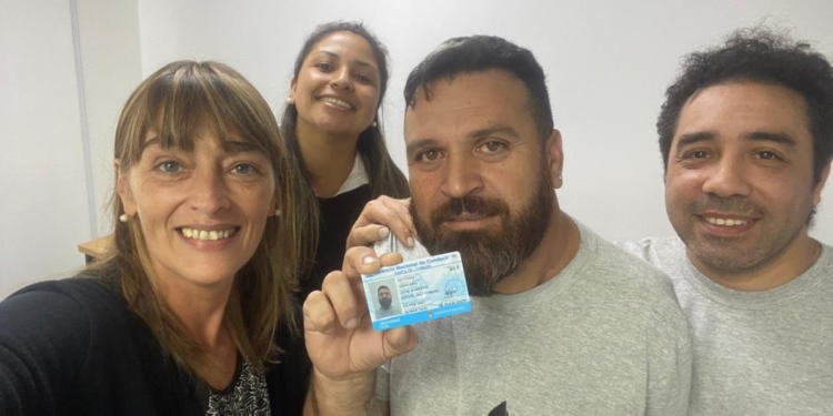 Timbúes emitió su primera licencia de conducir y avanza con su centro de habilitación propio