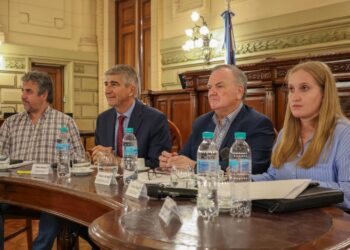 Santa Fe avanza en tres proyectos clave tras reunión entre senadores y ministros