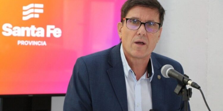 José Goity en conferencia: “ningún docente de santa fe cobrará menos de $1.320.000”