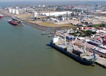 Alera en puertos bonaerenses: denuncias parálisis en exportaciones por bloqueos