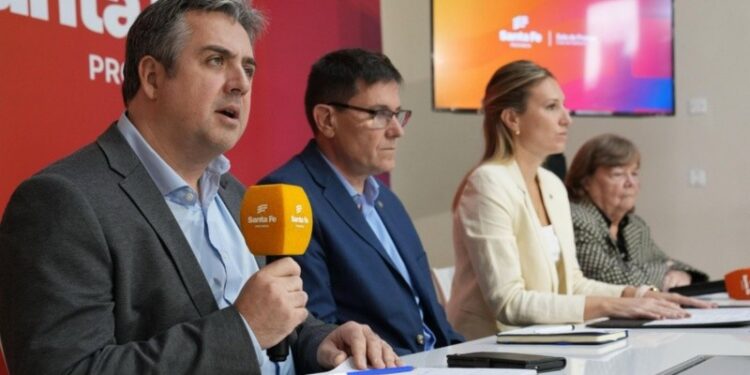 Falsas amenazas a escuelas: el Gobierno exigirá que los responsables paguen los operativos