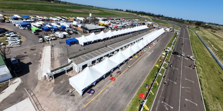 Nuevo Car Show Santafesino: Cantelli festejó en Clase 2 y Giaccone dominó la Clase 3 en Paraná