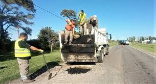 Vialidad Nacional realiza bacheos preventivos sobre RN 178 en Villa Eloísa