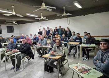 Totoras: comenzó la formación de gasistas domiciliarios para fortalecer el empleo regional
