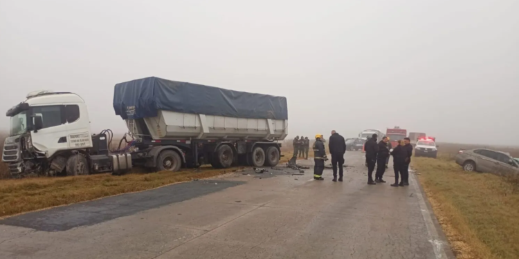 Tragedia en Ricardone: identificaron al conductor que murió tras chocar contra un camión en el Camino de la Cremería