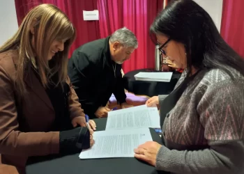 Piamonte firmó un convenio con la Provincia para fortalecer el Área de Género