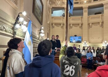 Jóvenes del Departamento San Martín presentan proyectos en la Legislatura provincial