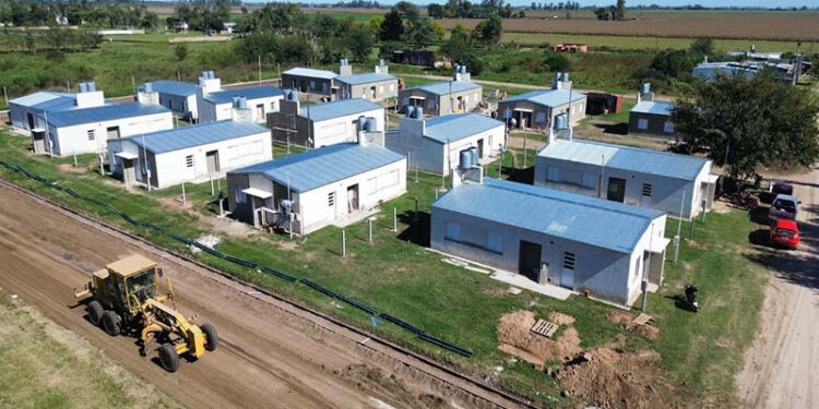 Abren inscripción para 27 viviendas en San Jorge con obra al 90% de avance