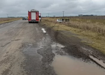 Vuelco en Ruta 178: dos personas fueron hospitalizadas