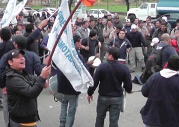 Paritarias aceiteras: continúa el conflicto y crece la tensión entre gremios y empresas