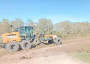 Los Cardos intensifica el mantenimiento de caminos rurales
