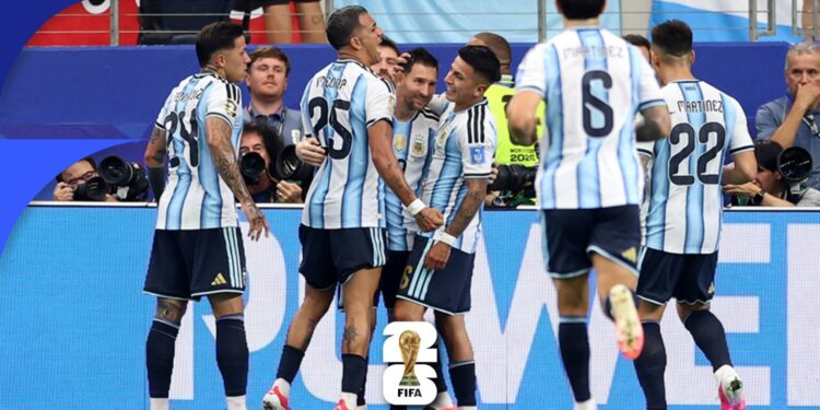 Argentina le ganó a Austria en Dallas y clasificó a los 16avos de final del Mundial