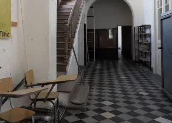 Quinta semana de paro en la UNR: docentes universitarios profundizan el reclamo salarial